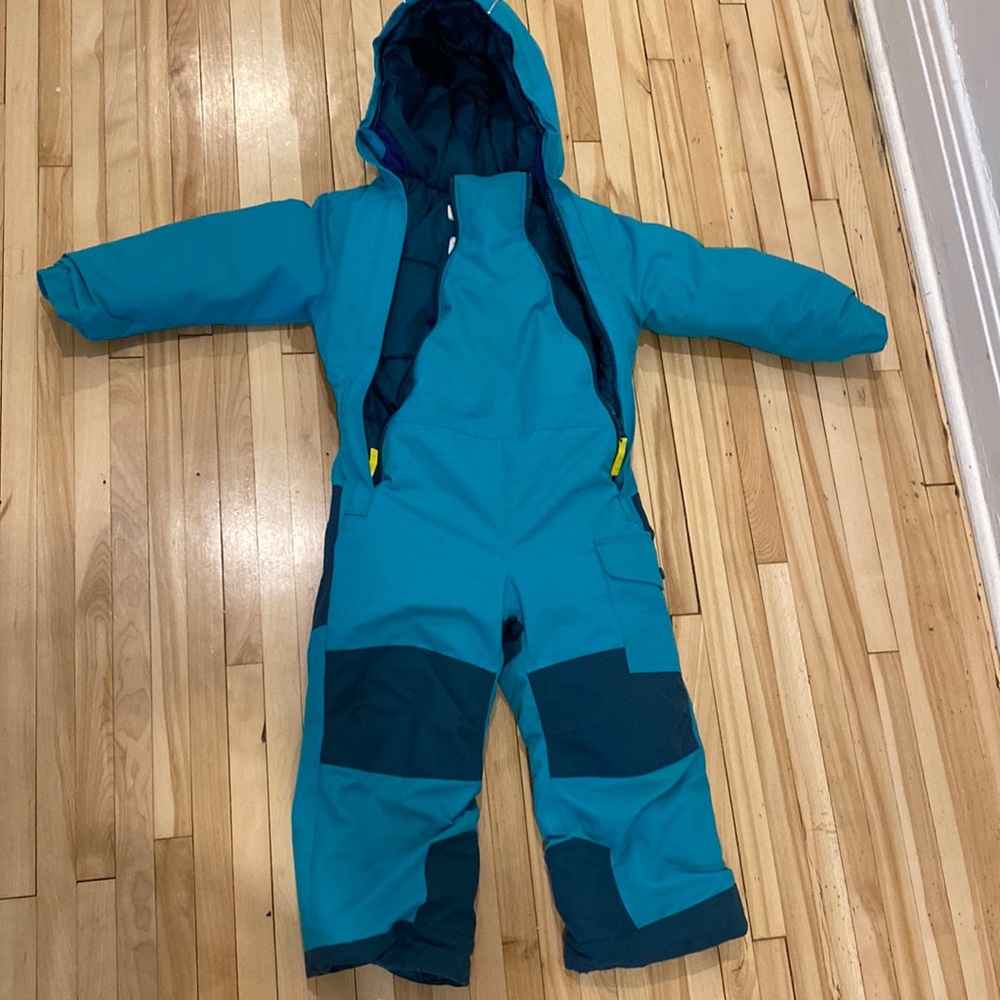 MEC toaster suit size 4
